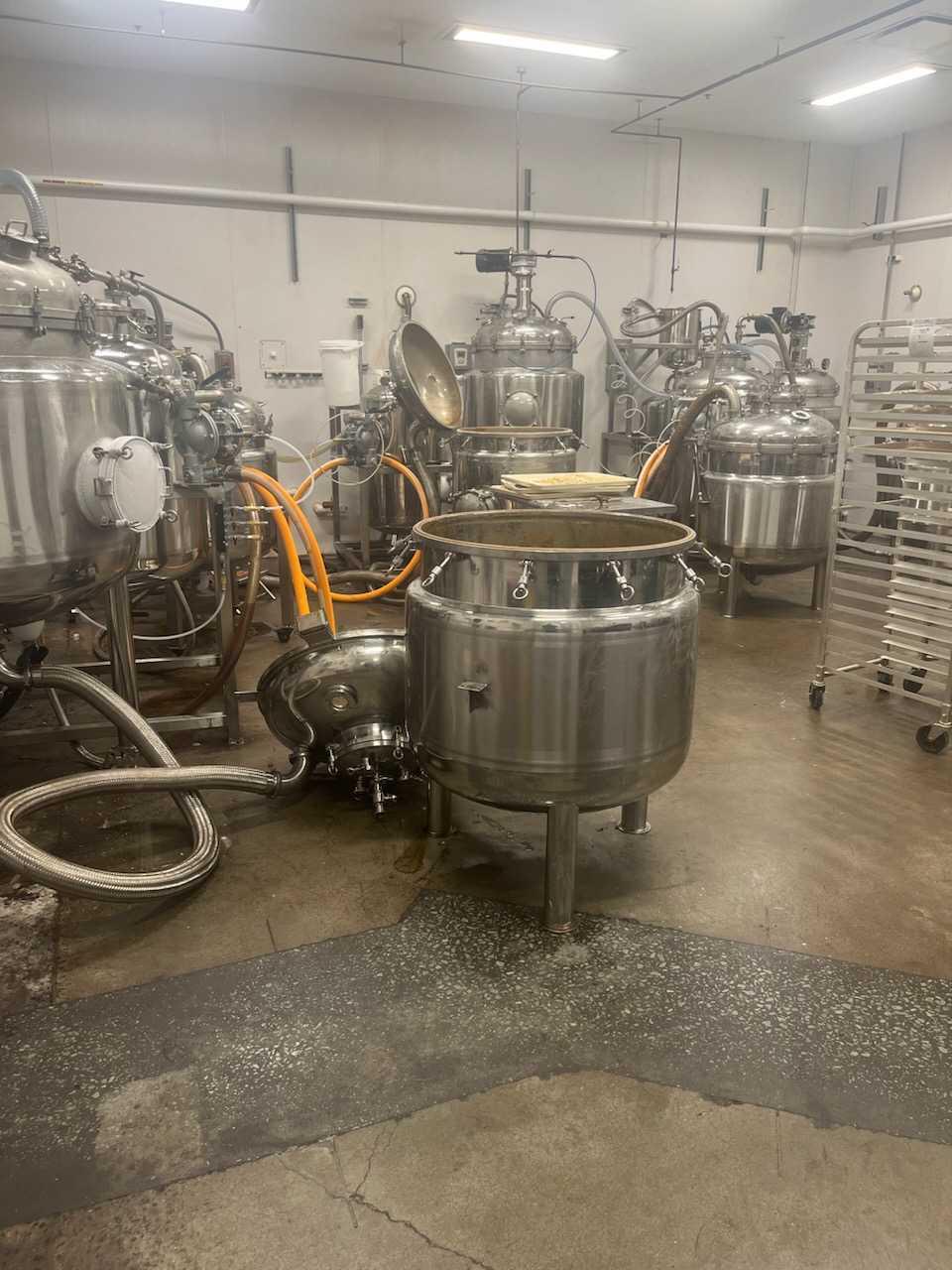 Stainless Steel Jacketed Storage & Extraction Tanks